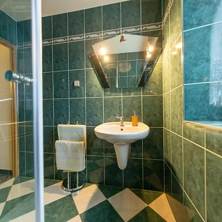 Krokus Apartament *